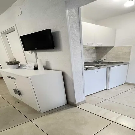 Vela Apartment
